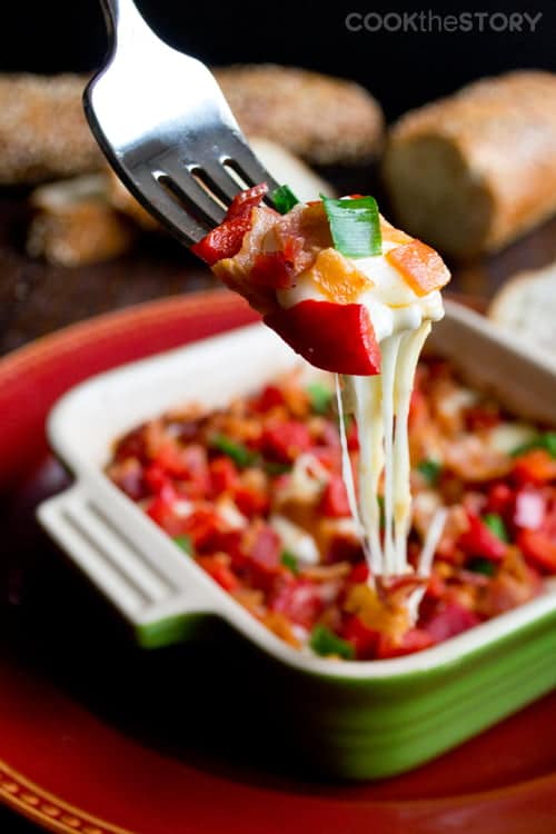Easy Hot Cheese Dip with Bacon and Roasted Peppers | Cook the Story